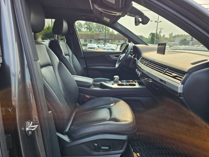 2018 Audi Q7 2.0T quattro Premium Plus