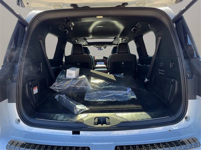 2026 Infiniti QX80 Autograph