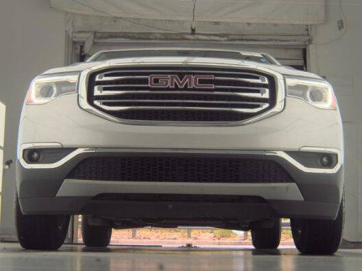 2018 GMC Acadia SLE-2