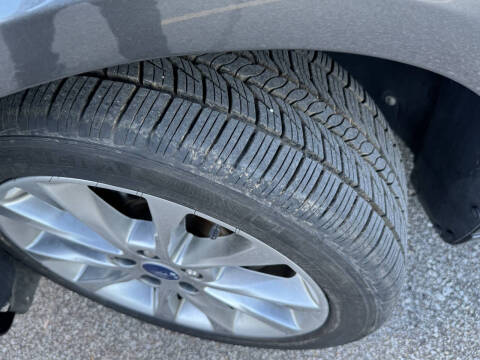 2017 Ford Fusion Hybrid SE