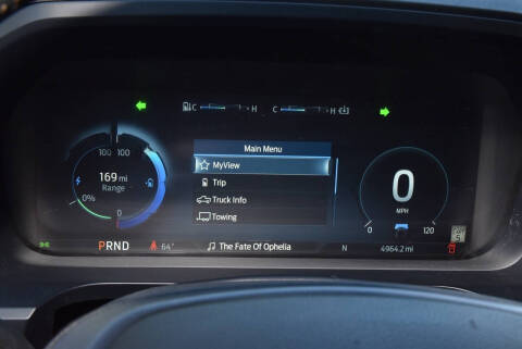 2023 Ford F-150 Lightning Lariat