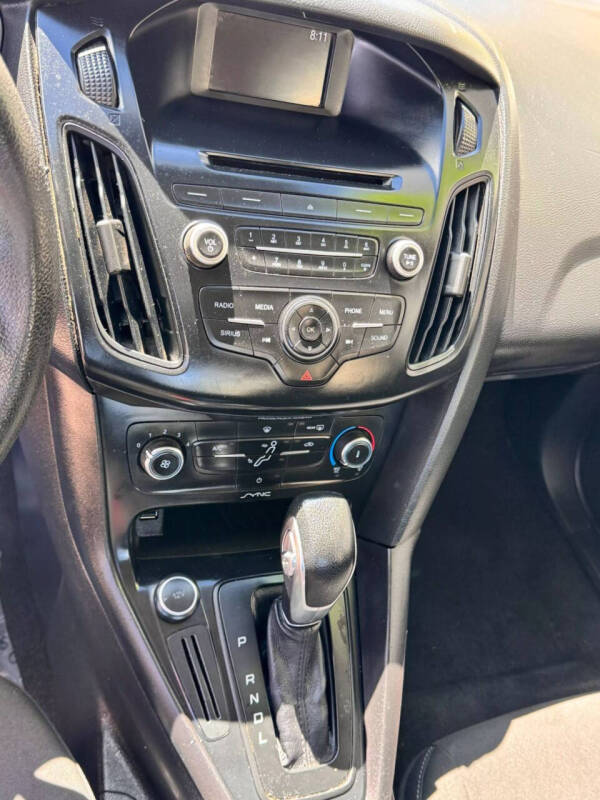 2017 Ford Focus SE