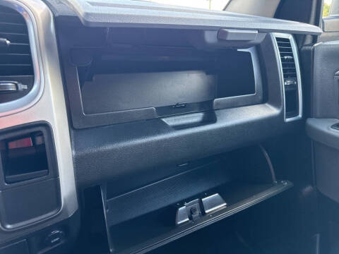 2019 RAM 1500 Classic SLT