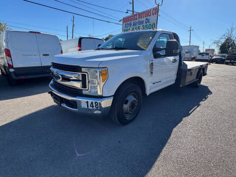 2017 Ford F-350 Super Duty for sale at RODRIGUEZ MOTORS CO. in Houston TX