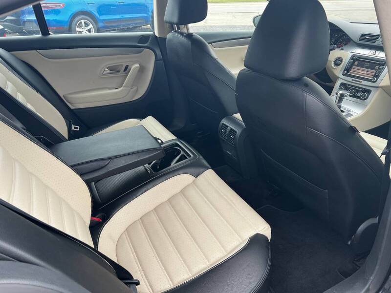 2010 Volkswagen CC Sport