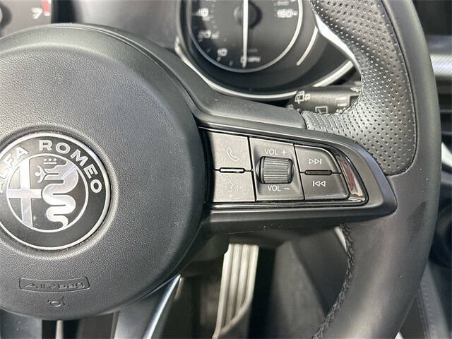 2022 Alfa Romeo Stelvio Veloce