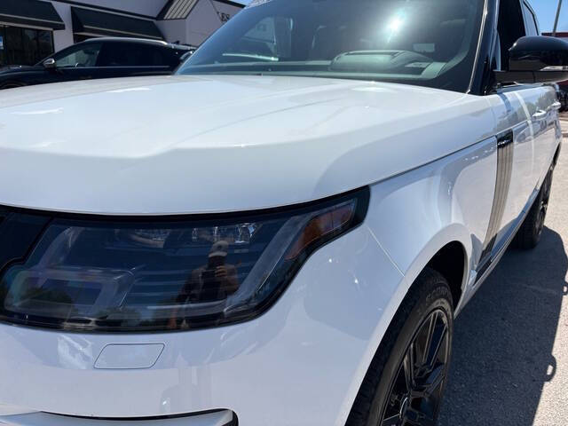 2021 Land Rover Range Rover 26