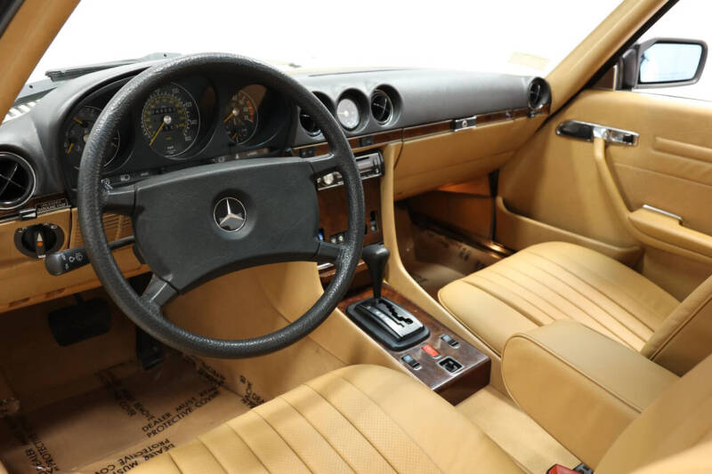 1984 Mercedes-Benz 380-Class 380 SL