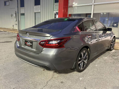 2017 Nissan Altima 2.5 SR