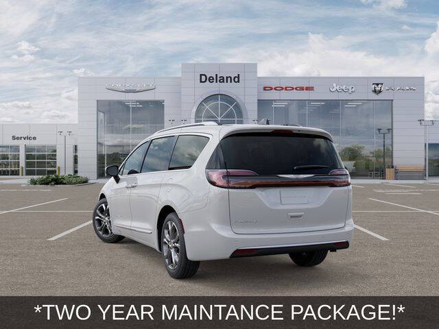 2026 Chrysler Pacifica Pinnacle