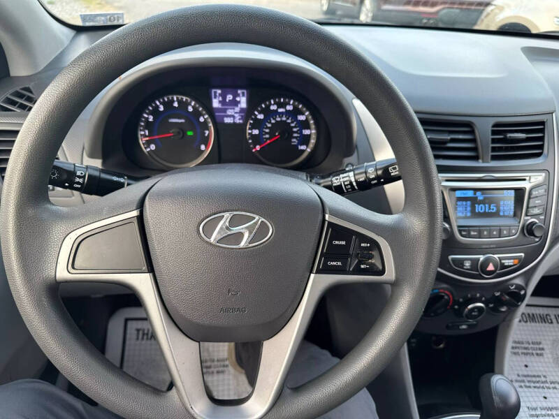2015 Hyundai Accent GS