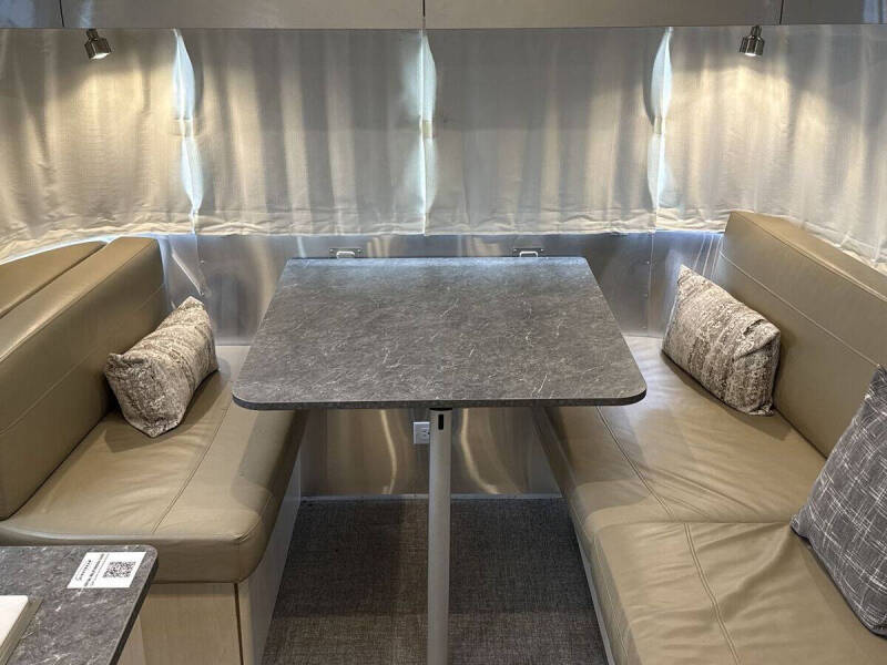 2022 Airstream Flying Cloud