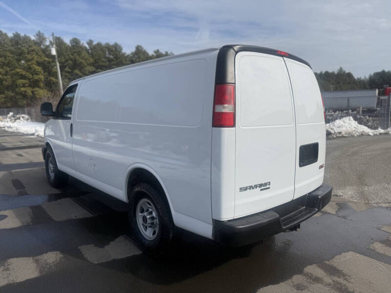 2016 GMC Savana 2500