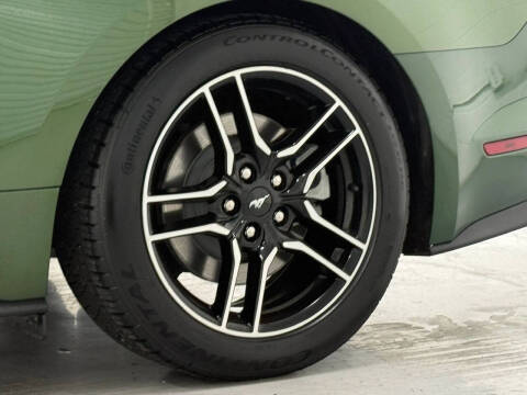 2022 Ford Mustang