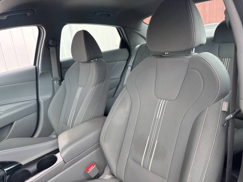 2023 Hyundai Elantra