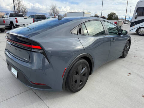 2024 Toyota Prius LE