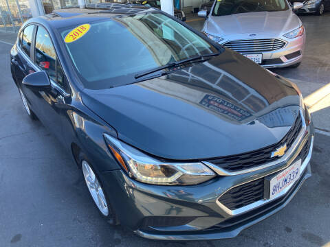2018 Chevrolet Cruze for sale at Sac River Auto in Davis CA