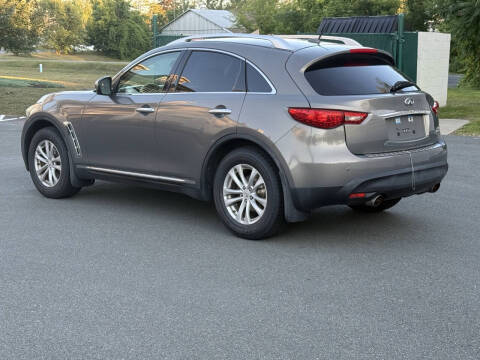 2012 Infiniti FX35