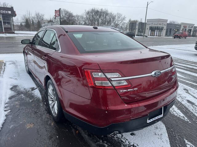2017 Ford Taurus Limited