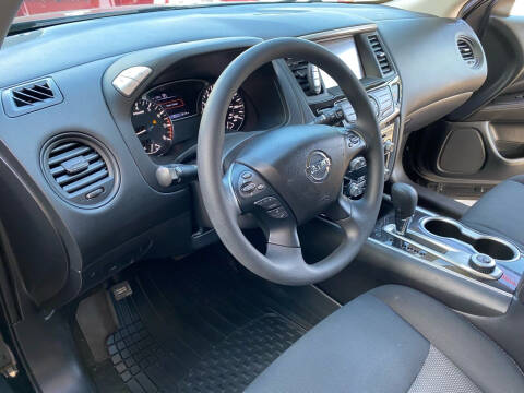 2019 Nissan Pathfinder SL