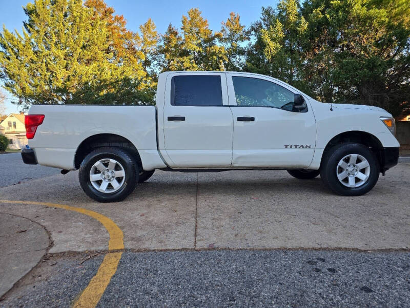2017 Nissan Titan S
