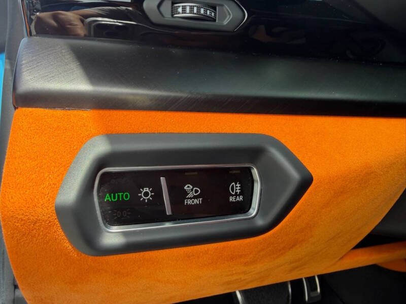 2022 Lamborghini Urus