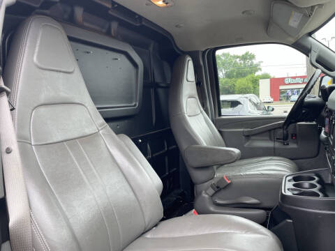 2019 Chevrolet Express 2500