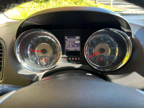 2013 Chrysler Town and Country Touring