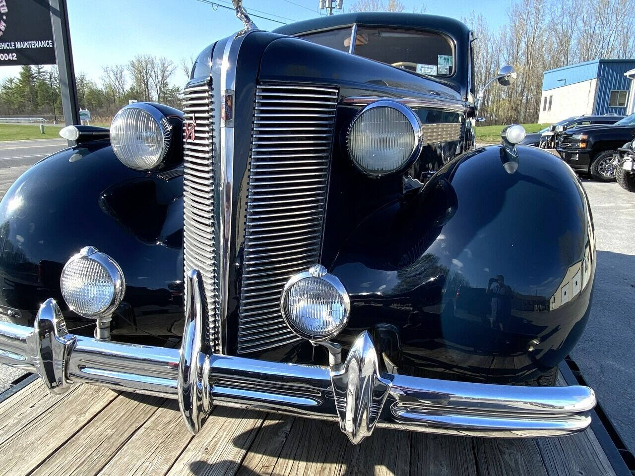 1937 Buick Special Sedan 29