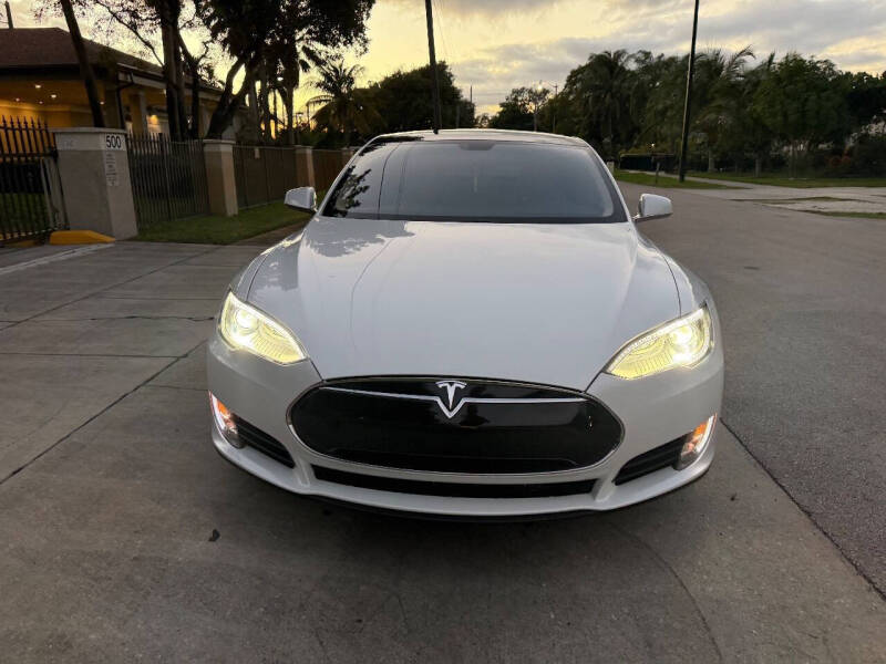 2013 Tesla Model S Performance