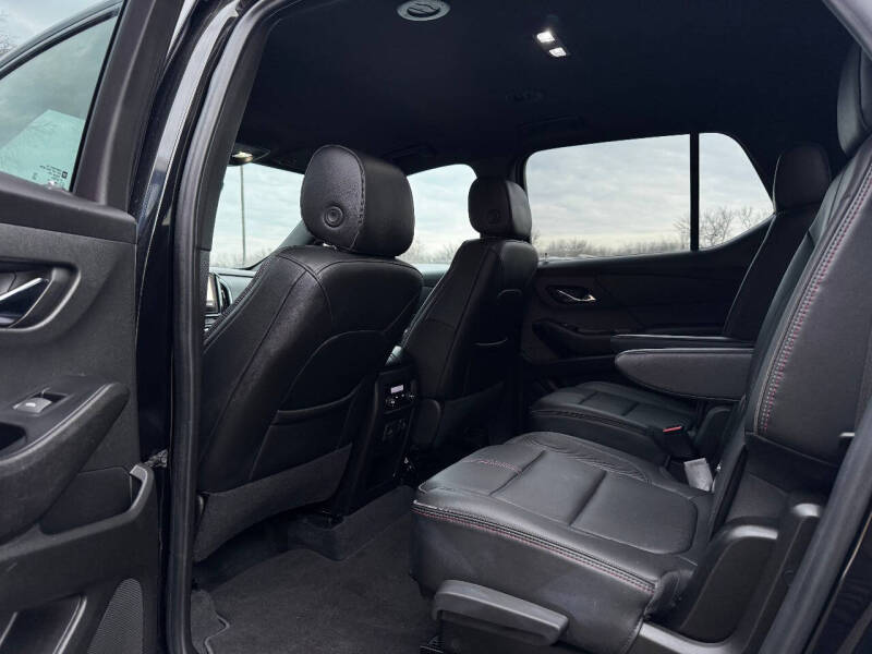 2022 Chevrolet Traverse RS