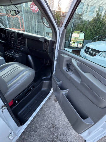 2015 Chevrolet Express 2500