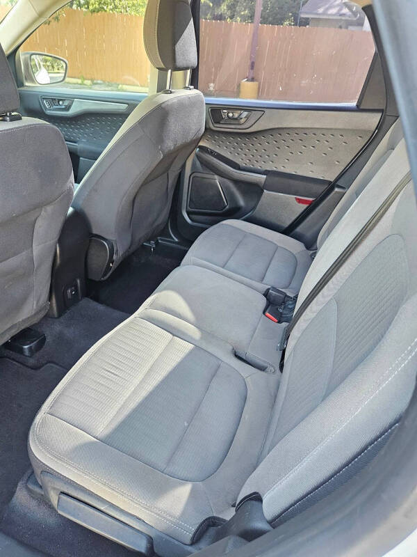2020 Ford Escape S