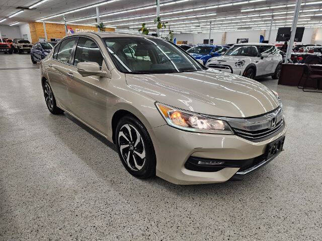 2016 Honda Accord EX-L w/Navi w/Honda Sensing