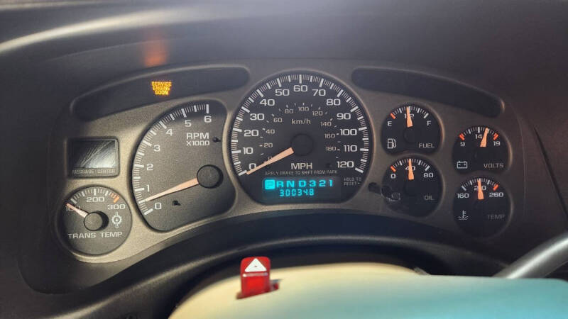 2002 GMC Yukon XL Denali