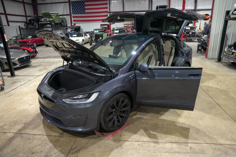 2022 Tesla Model X Plaid
