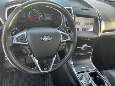 2020 Ford Edge ST