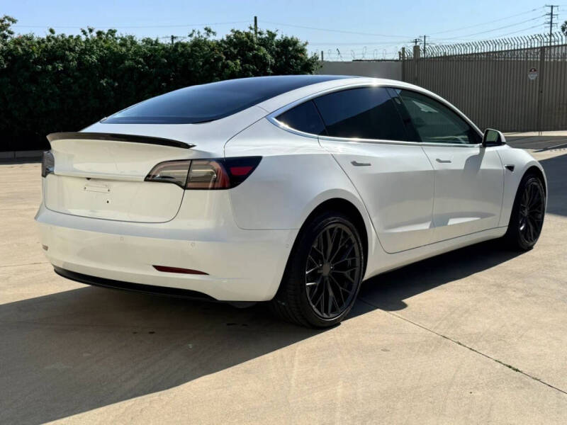 2019 Tesla Model 3 Standard Range Plus