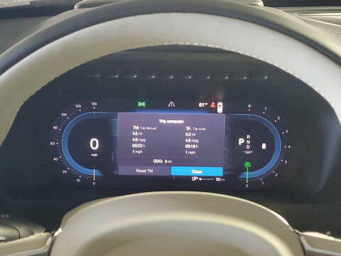 2025 Volvo XC90 B6 Ultra Bright Theme 6P