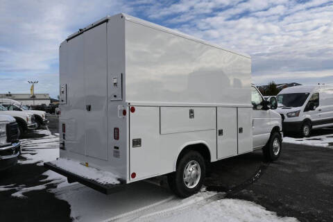 2025 Ford E-Series