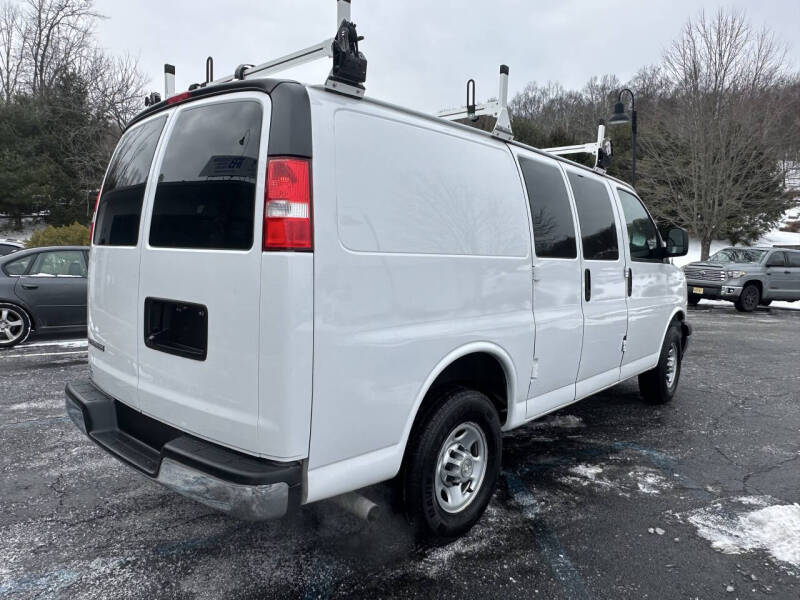 2021 Chevrolet Express 2500