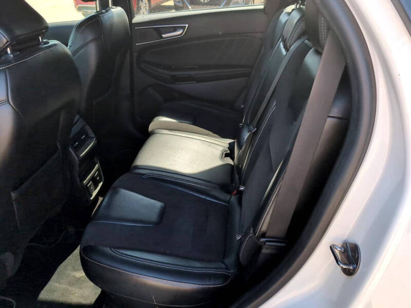 2020 Ford Edge ST