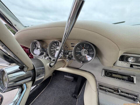 1961 Ford Thunderbird