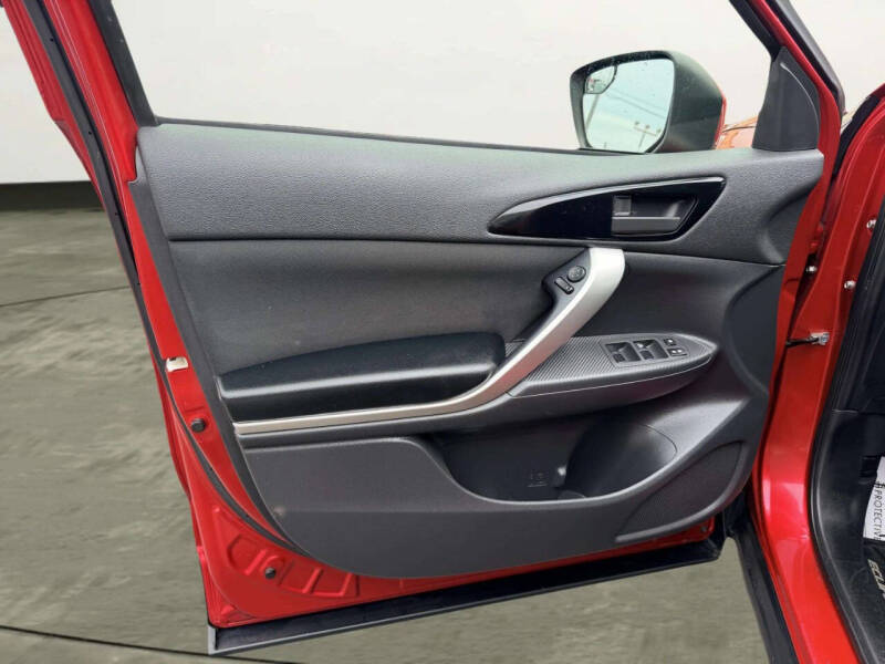 2018 Mitsubishi Eclipse Cross ES