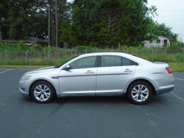 2011 Ford Taurus SEL