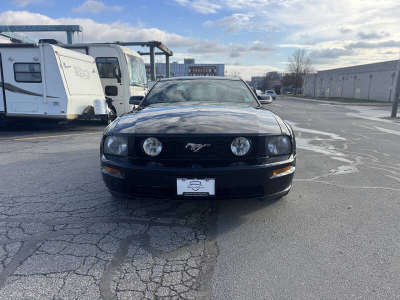 2006 Ford Mustang GT Deluxe
