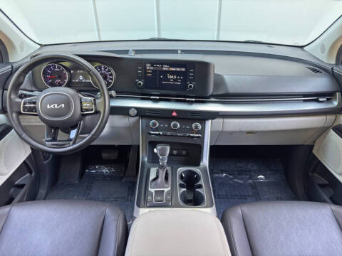 2023 Kia Carnival
