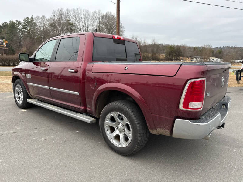 2017 RAM 1500 Laramie