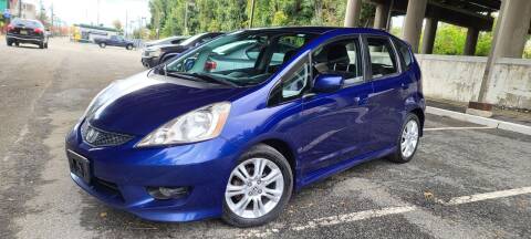 2011 Honda Fit for sale at Car Leaders NJ, LLC in Hasbrouck Heights NJ