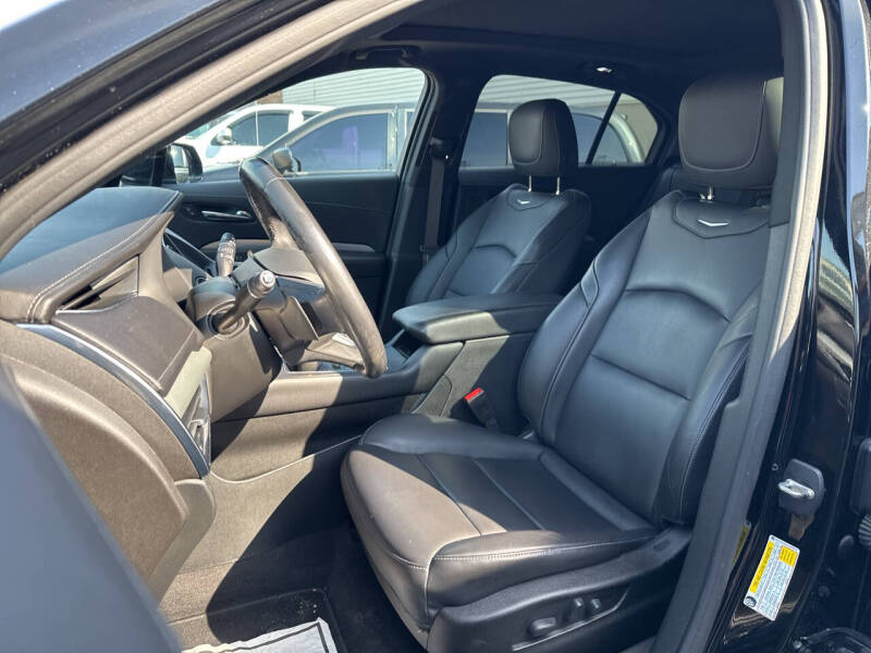 2020 Cadillac XT4 Premium Luxury